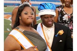 Kisah Sepasang Remaja Down Syndrome yang Jadi Raja dan Ratu Sehari