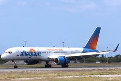 Oral Seks di Pesawat, Traveler AS Didenda