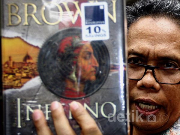 Novel Inferno untuk Andi Mallarangeng