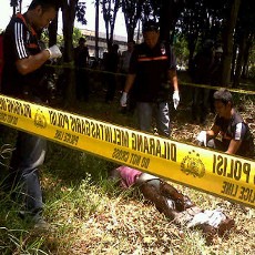 Mayat Berbatik Pink di Bundaran Waru Dipastikan Nartono