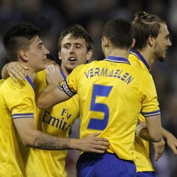 Monreal Inginkan Trofi untuk Arsenal 