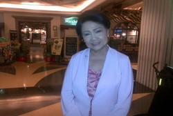 Tetap Bugar di Usia 74 Tahun, Ini Rahasia Rima Melati 