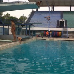 Menimba Ilmu dari Pelatih Loncat Indah Asal China