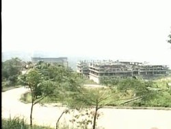 Pembangunan Mega Proyek Hambalang Terlantar