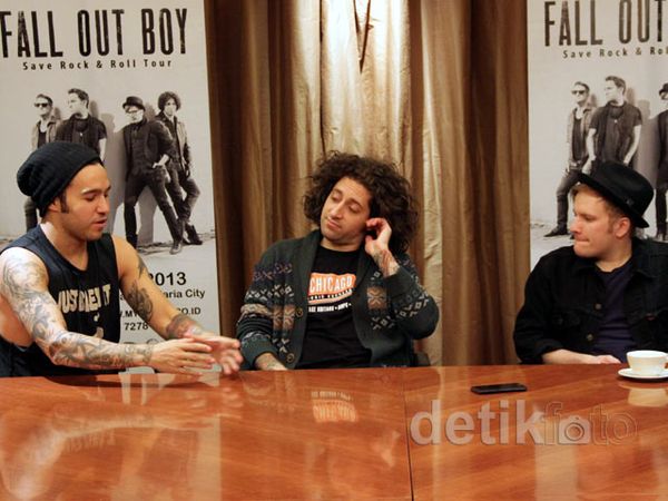 Ngobrol Seru Bareng Fall Out Boy di Jakarta