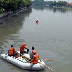 Debit Air Kali Surabaya Turun, Pabrik Diminta Tak Buang Limbah