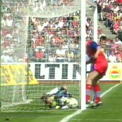 Kontroversi Tahun 1994 Lebih Seram daripada Gol Hantu Kiessling