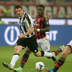 Para Gelandang Rossoneri yang Mengalahkan Udinese