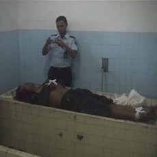 Melawan Saat Ditangkap, Buronan Polisi Ditembak Mati