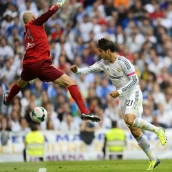 Di Maria Puji Performa Kiper Malaga