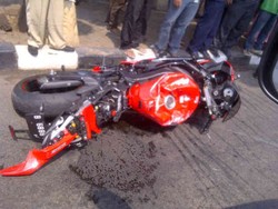 Aksi Kebut-kebutan 2 Pemotor Ninja di Busway Jl Panjang Berujung Maut