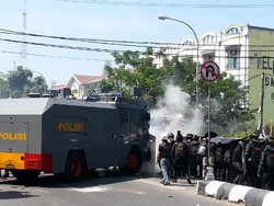Eksekusi Puluhan Rumah di Makassar Rusuh, Polisi dan Warga Bentrok