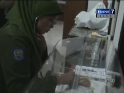 Warga Temukan Bayi Merah di Jalan