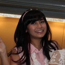 Ditinggal Annisa, Cherrybelle Merasa Sepi