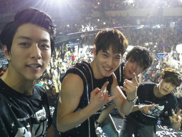 Nge-rock Bareng CNBlue di Jakarta