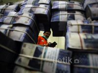 Peruri Kewalahan Terima Pesanan Cetak Uang