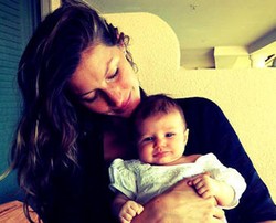 So Cute, Foto Pertama Bayi-bayi Selebriti, Jessica Simpson Hingga Beyonce