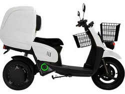 Skutik Listrik Asal Barcelona