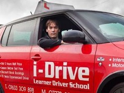 Orang Buta Sukses Melewati Tes Mengemudi Setelah Menjalani Operasi Mata