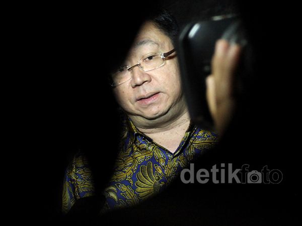 Budi Mulya Mangkir, Rapat Timwas Century Ditunda