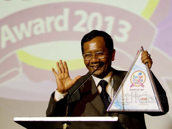 Sosial Media Award 2013