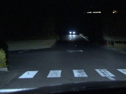 Kalau Mau Pakai Lampu Dim Cukup Ditahan Saja