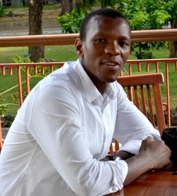 Ingat Kata Sabar, Mahasiswa Asal Lesotho Afrika Lulus S2 Filsafat UGM