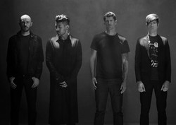 Album Baru AFI Dibuat Saat Vokalis Mengalami Masa Suram