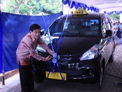 Wah, Avanza Jadi Taksi di Semarang