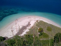 6 Keajaiban Flores, dari Sawah Laba-laba Sampai Komodo