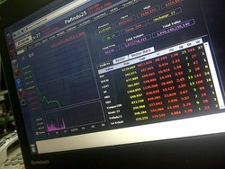 Pemerintah Lambat Antisipasi Gejolak Krisis Ekonomi Global