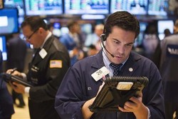 Kinerja Emiten Gagal Bikin Wall Street Positif
