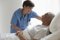 Perawat Tak Cuma Bantu Dokter, Tapi Harus Bisa Jadi Asisten Dokter