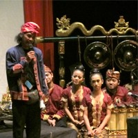 Sang Maestro Karawitan, Dedek Wahyudi Hadirkan Tukang Sulap di Tengah Pentas Art Summit 2013