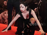 Seram! Dewi Persik Jadi Hantu
