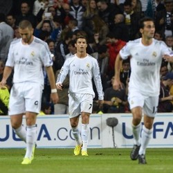  Figo Berharap Madrid Temukan Keseimbangan di El Clasico