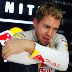 Sesi Pembuka Milik Red Bull, Vettel Tercepat