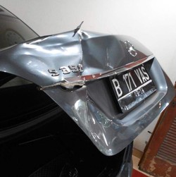 Ini Mercy Rp 2 M Adiguna yang Ringsek Ditabrak Perempuan Misterius