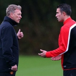 Moyes Bantah Isu Cekcok dengan Van Persie