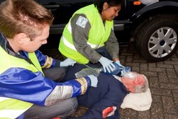 Ingin Beri Pertolongan Pada Korban Lakalantas? Begini Caranya