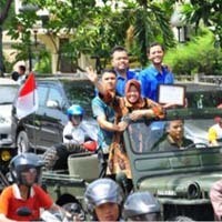 Surabaya Raih Penghargaan Internasional, Risma Pimpin Pawai 