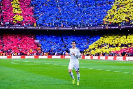 Bale Tenggelam di Camp Nou