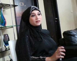 Alasan Sefty Kembali Jadi Penyanyi karena Fathanah Ditangkap KPK