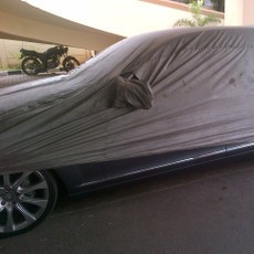 Mercy Rp 2 M yang Dipakai Floren Mengamuk Terparkir di Polres Jakarta Timur