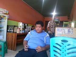 Ullang, Kalkulator Berjalan dari Warkop ke Warkop