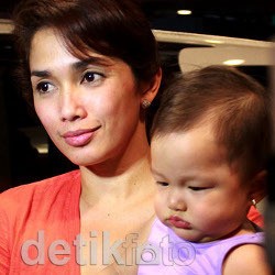 Andhika dan Ussy Tak Menyangka Anaknya Tumbuh Cepat