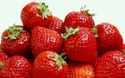 Agar Tak Cepat Busuk, Jangan Cuci Strawberry Sebelum Disimpan