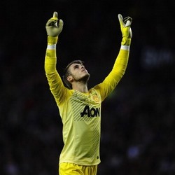 Chicharito: De Gea Setara Van Der Sar