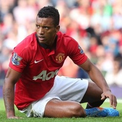 Nani Dicibir Suporter, Moyes Membela