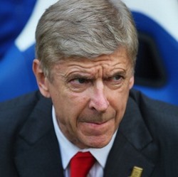Akan Lakukan Rotasi, Wenger Tetap Bidik Kemenangan atas Chelsea